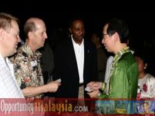 Florida Space Authority has a talk with the Chief Minister of PenangBernhard Schutte, Chairman of Asia Committee USA, (DMNI), Ken Haiko, Vice Chair of Florida Space Authority, Captain Winston Scott, Executive Director of Florida Space Authority, Tan Sri Dato' Dr. Koh Tsu Koon, Chief Minister of Penang